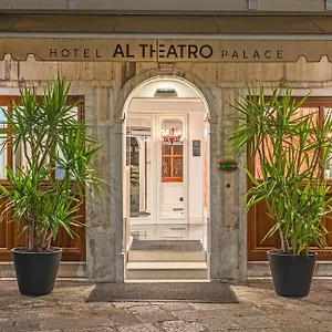 Al Theatro Palace Otel